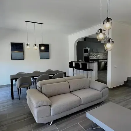 Casa Merrigan Holiday home