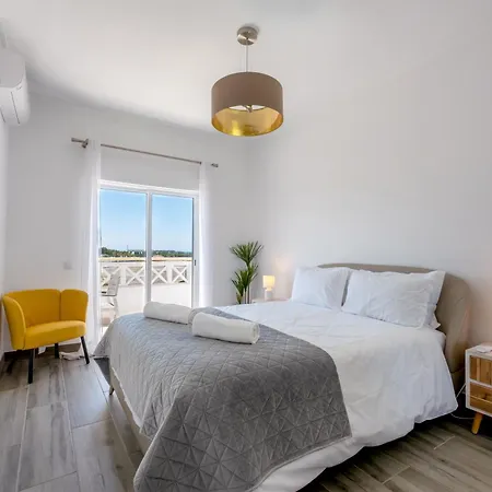 Casa Merrigan Дом отдыха Албуфейра